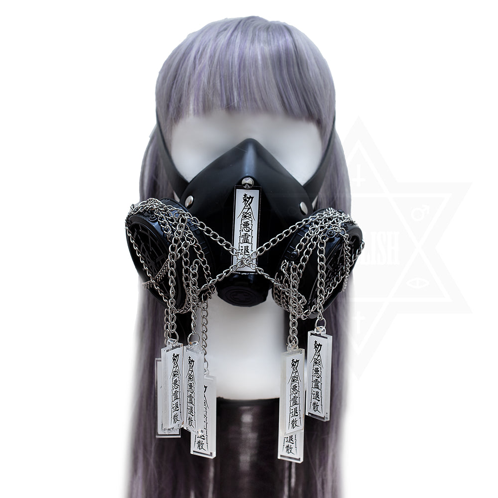 Spells gas mask