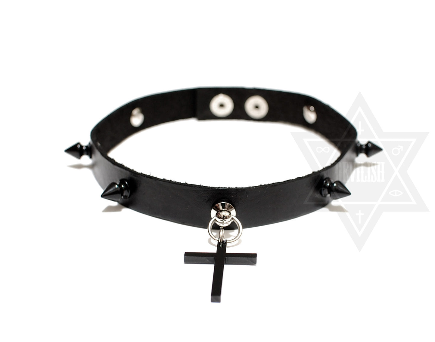 Cross spikes Choker