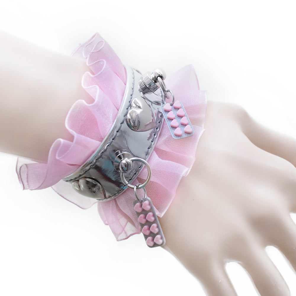 feel love again bangle
