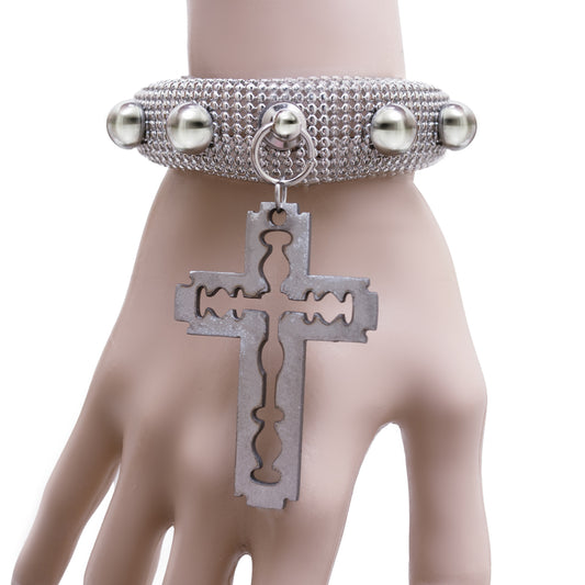 Stigmata bangle