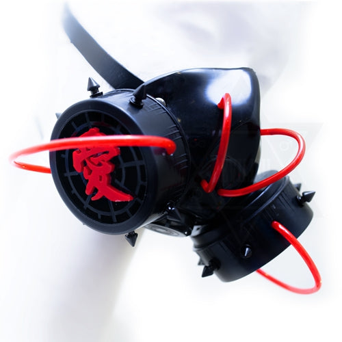 (Love gas mask*