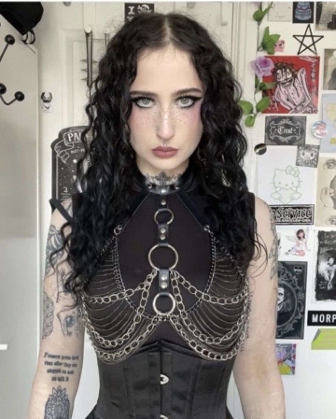 Chains layer harness