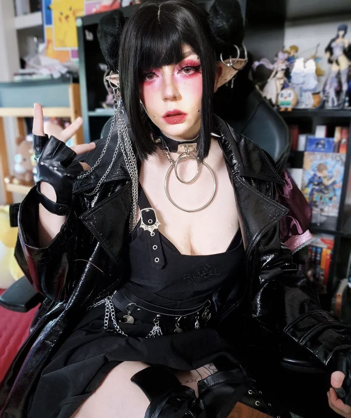 Dark messenger Choker