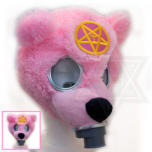 Devilish bear gas mask*