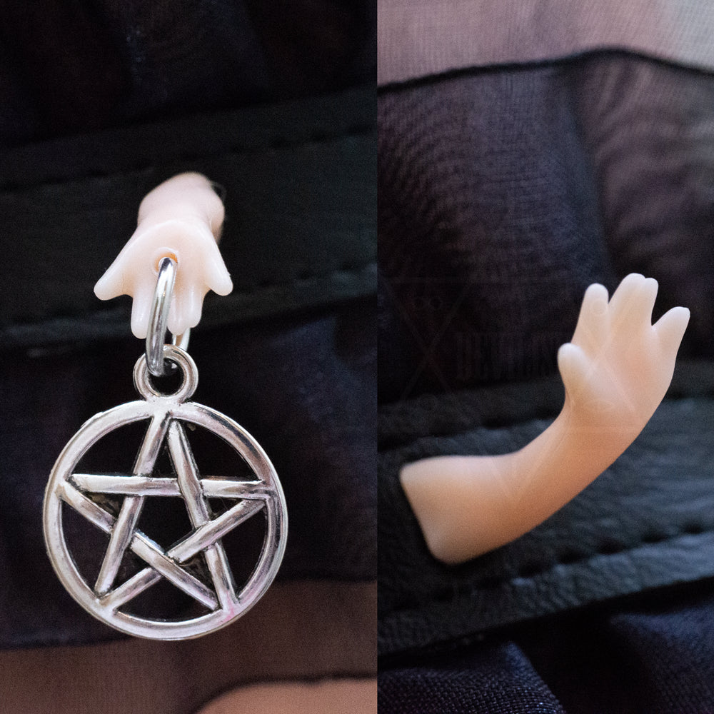 Dark moment ankle cuff