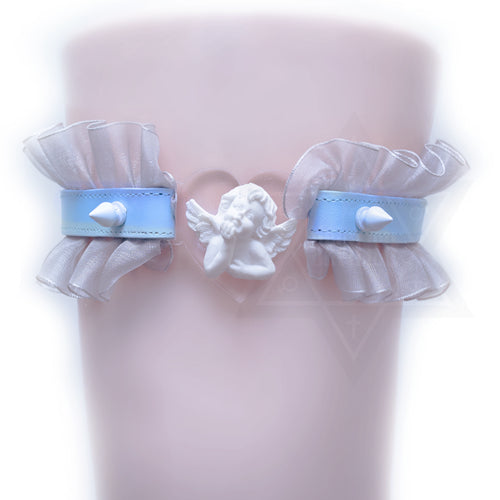 Angel gaze garter   *