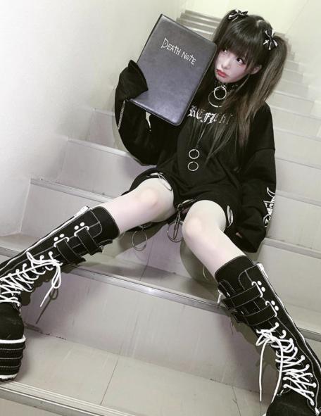 Dark messenger Choker *