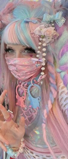 Pastel bear choker *